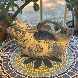 PHOENIX Creamer/Teapot Blue and White.